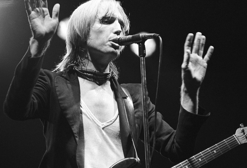 oh hell yes put on that party dress lyrics Mary Jane's Last Dance Chord & Guitar Lesson by Tom Petty